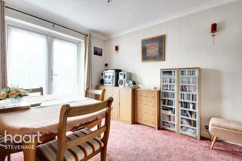 292 Shephall Way, Stevenage, SG2 9RL