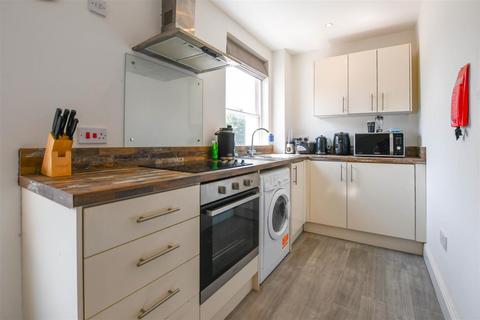 1 bedroom flat for sale, 18 St. Marys Square, Newmarket CB8