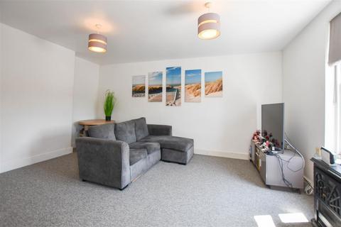 1 bedroom flat for sale, 18 St. Marys Square, Newmarket CB8