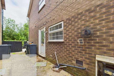 2 bedroom maisonette for sale, Shearing Close, Gedling, Nottingham