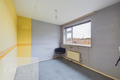 2 bedroom maisonette for sale, Shearing Close, Gedling, Nottingham