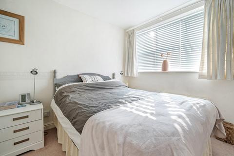 1 bedroom apartment for sale, Herons Reach, The Promenade, Arnside, Cumbria LA5 0AD