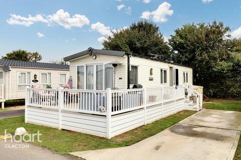 2 bedroom bungalow for sale, Cornflower Way, Colchester Road, Clacton-on-Sea