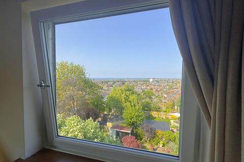 3 bedroom detached house for sale, Pierpoint Road, Whitstable CT5