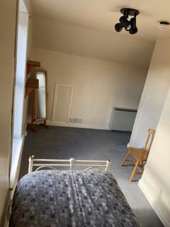 1 bedroom in a house share to rent, Harlaxton Road, Grantham