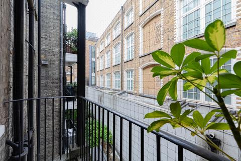 1 bedroom flat to rent, Broad Court, Covent Garden WC2