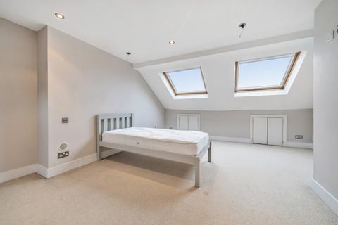 4 bedroom house to rent, Graham Road London SW19