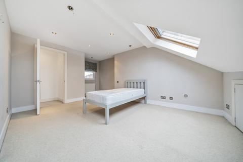 4 bedroom house to rent, Graham Road London SW19