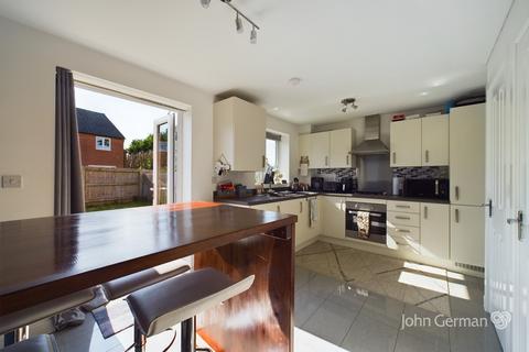 53 Cascade Close, Burton-on-trent, DE14 1DX