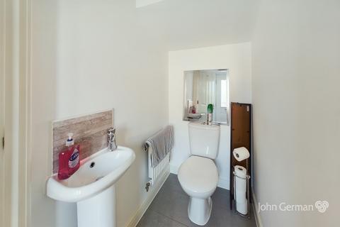 53 Cascade Close, Burton-on-trent, DE14 1DX