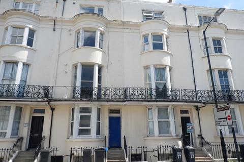 1 bedroom ground floor flat to rent, Cavendish Place, Eastbourne BN21