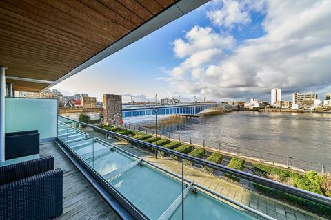 Ascensis Tower, Battersea Reach