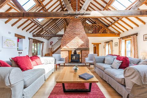 Cornflake Barn Bluestone Road, South Creake, Fakenham, NR21 9LY