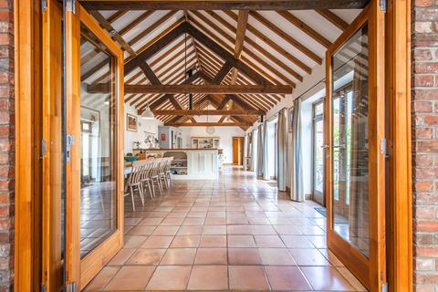 Cornflake Barn Bluestone Road, South Creake, Fakenham, NR21 9LY