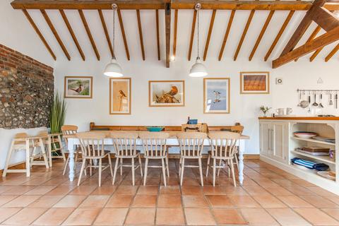 Cornflake Barn Bluestone Road, South Creake, Fakenham, NR21 9LY