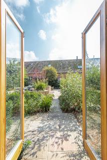 Cornflake Barn Bluestone Road, South Creake, Fakenham, NR21 9LY