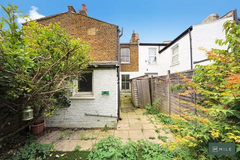 40 Waldo Road, London, NW10 6AT