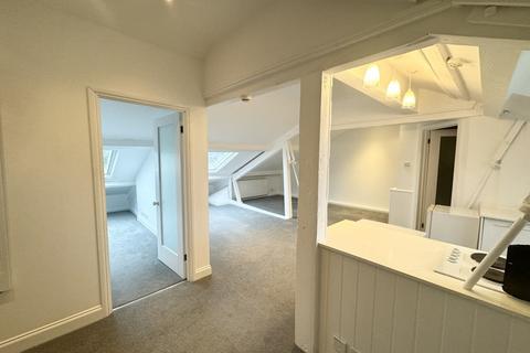 3 bedroom penthouse to rent, Trews Weir Mill, Exeter EX2