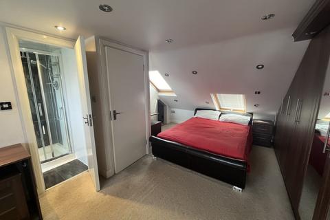 undefined, Basildene Road, Hounslow, Middlesex