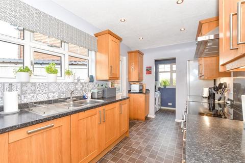 3 bedroom semi-detached house for sale, Poplar Grove, Maidstone, Kent