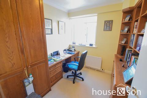 3 bedroom apartment for sale, Albany, Manor Road, East Cliff, Bournemouth, BH1