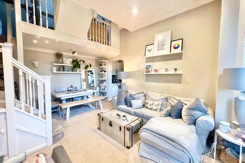 1 bedroom apartment for sale, Guildford Road, Farnham GU10