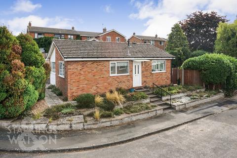 2 bedroom detached bungalow for sale, Rose Hall Gardens, Bungay