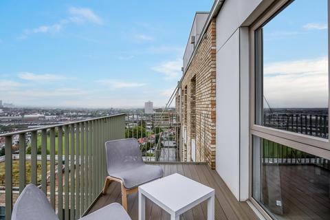 2 bedroom apartment to rent, Allium House, Grand Union, London, HA0
