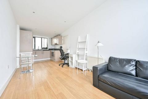 1 bedroom flat to rent, Bermondsey Street, London Bridge, London, SE1