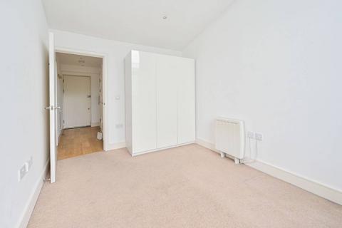 1 bedroom flat to rent, Bermondsey Street, London Bridge, London, SE1