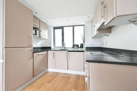 1 bedroom flat to rent, Bermondsey Street, London Bridge, London, SE1