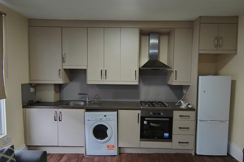 1 bedroom flat to rent, Station Road, Willesden Junction, London NW10