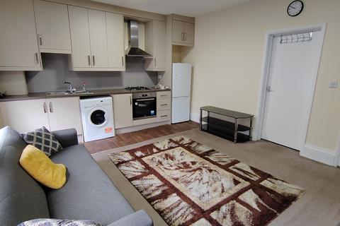 1 bedroom flat to rent, Station Road, Willesden Junction, London NW10