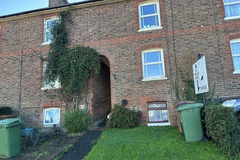 3 bedroom semi-detached house to rent, Barden Road, Speldhurst