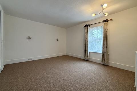 3 bedroom semi-detached house to rent, Barden Road, Speldhurst