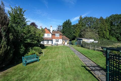 4 bedroom semi-detached house for sale, Hempstead Road, Hemel Hempstead HP3