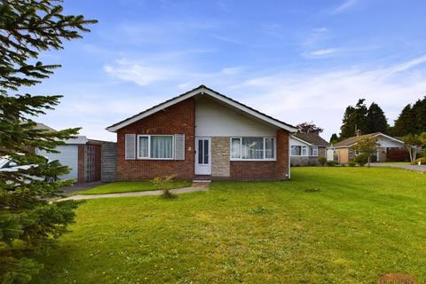 2 bedroom detached bungalow for sale, Burton, Christchurch