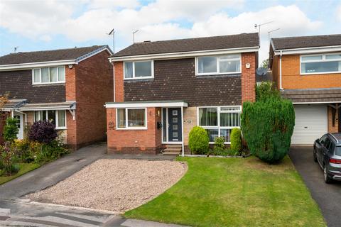 4 bedroom detached house for sale, Solway Rise, Dronfield