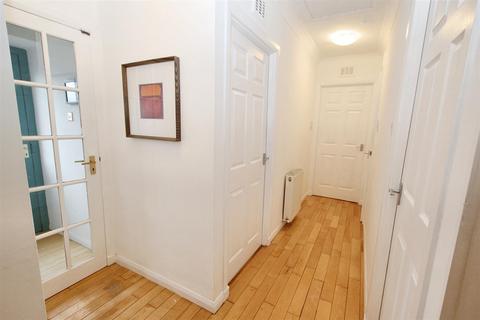 75 Carnwath Road, Carluke, ML8 4DP