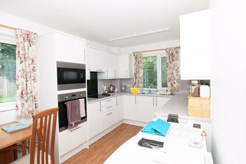 2 bedroom retirement property for sale, Felpham, West Sussex