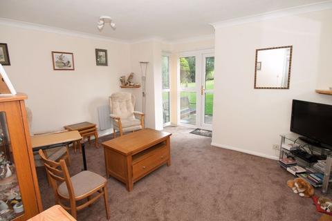 2 bedroom retirement property for sale, Meadow Court, Felpham