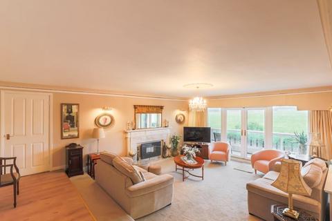 2 bedroom apartment for sale, Montagu Court, Gosforth, Newcastle Upon Tyne