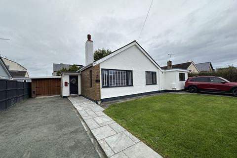 4 bedroom detached bungalow for sale, Menai Bridge, Isle of Anglesey