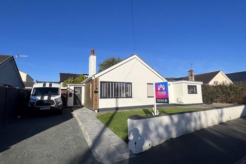 4 bedroom detached bungalow for sale, Menai Bridge, Isle of Anglesey