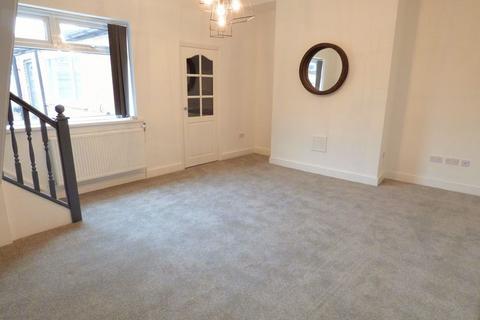 2 bedroom terraced house to rent, Exeter Street, Pallion