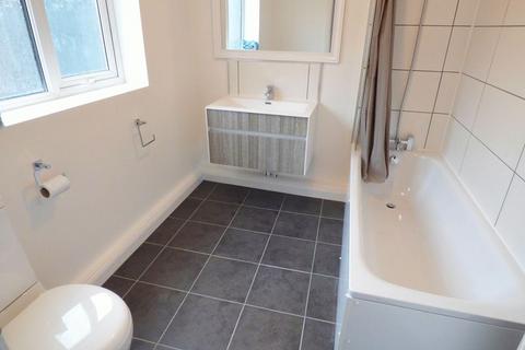 2 bedroom terraced house to rent, Exeter Street, Pallion