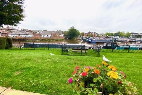 3 bedroom townhouse for sale, Marine Approach, Northwich