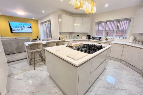 19 Field Maple Road, Streetly, Sutton Coldfield, B74 2AD