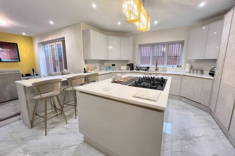 19 Field Maple Road, Streetly, Sutton Coldfield, B74 2AD