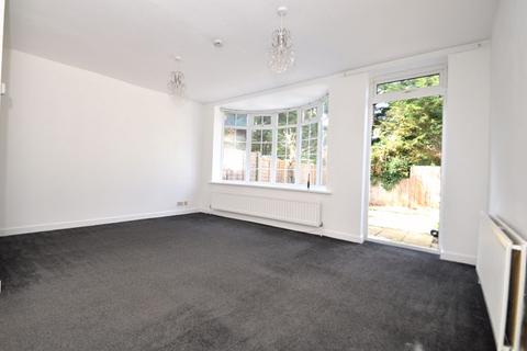 16 Spinney Close, New Malden, KT3 5BQ